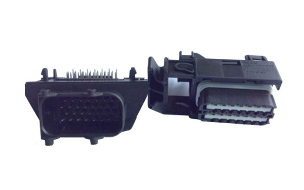 Car ECU 90 pin connector 